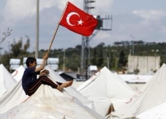 الاتحاد الأوروبي يدعم اللاجئين في تركيا بـ 245 مليون يورو
