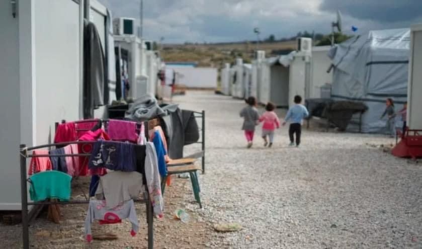 هولندا تستقبل أول دفعة من اللاجئين  السوريين في مخيمات اليونان