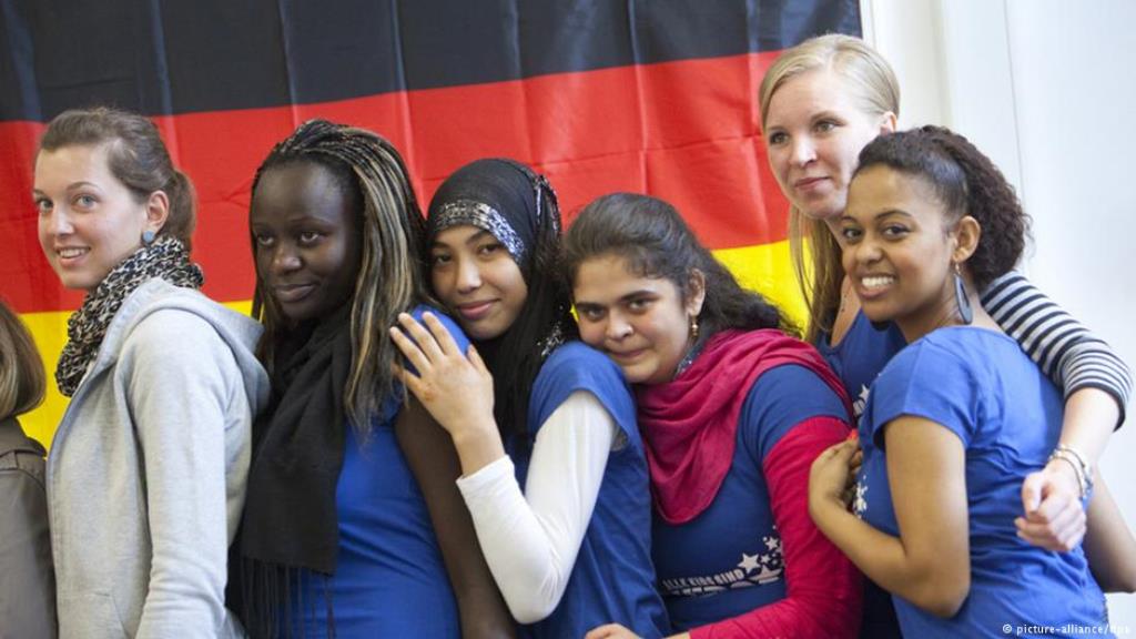 المنظمات التي تعمل لأجل المهاجرات في ألمانيا